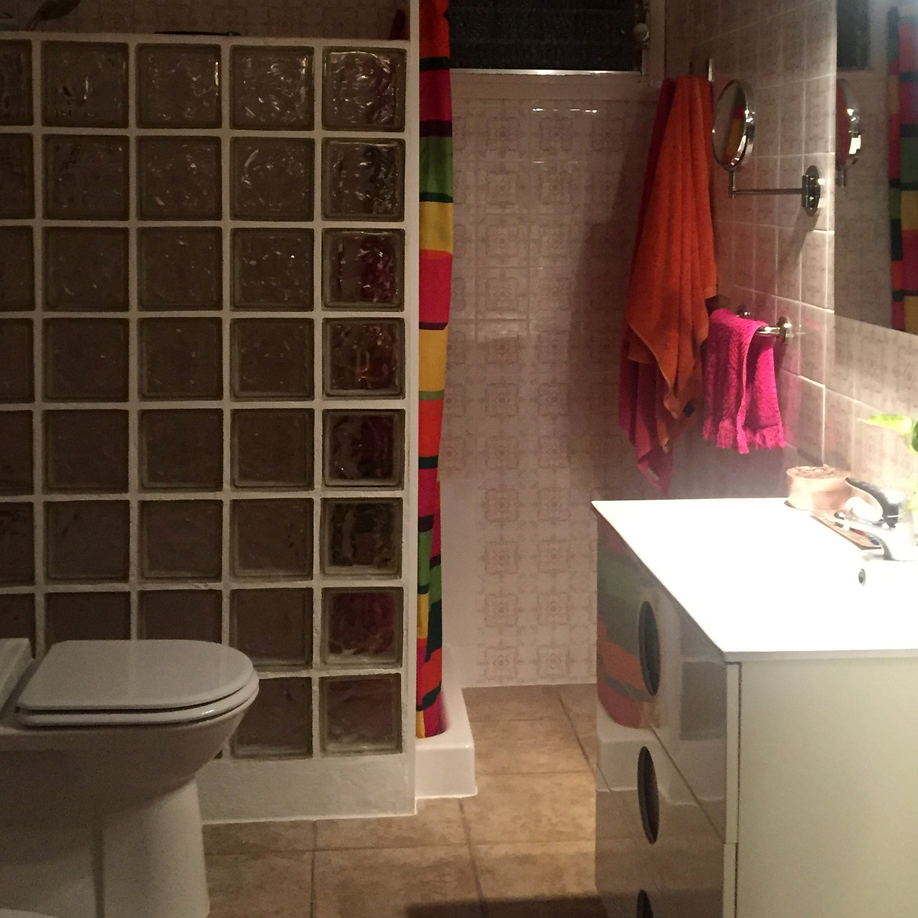 Baño viejo en chalet para reformar