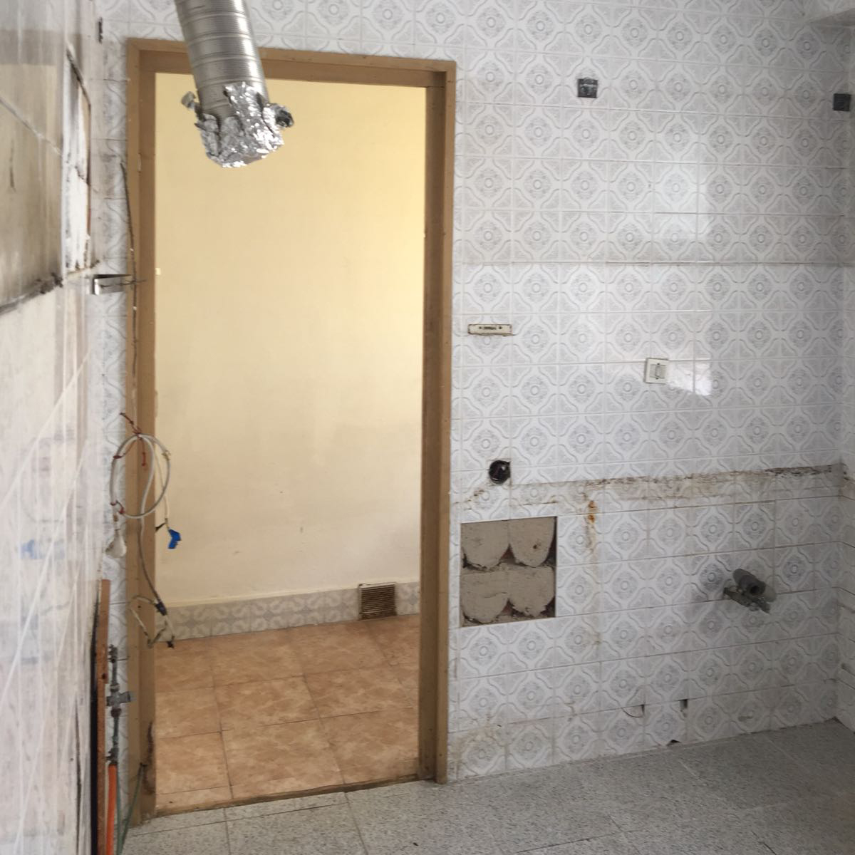 cocina vacía antigua