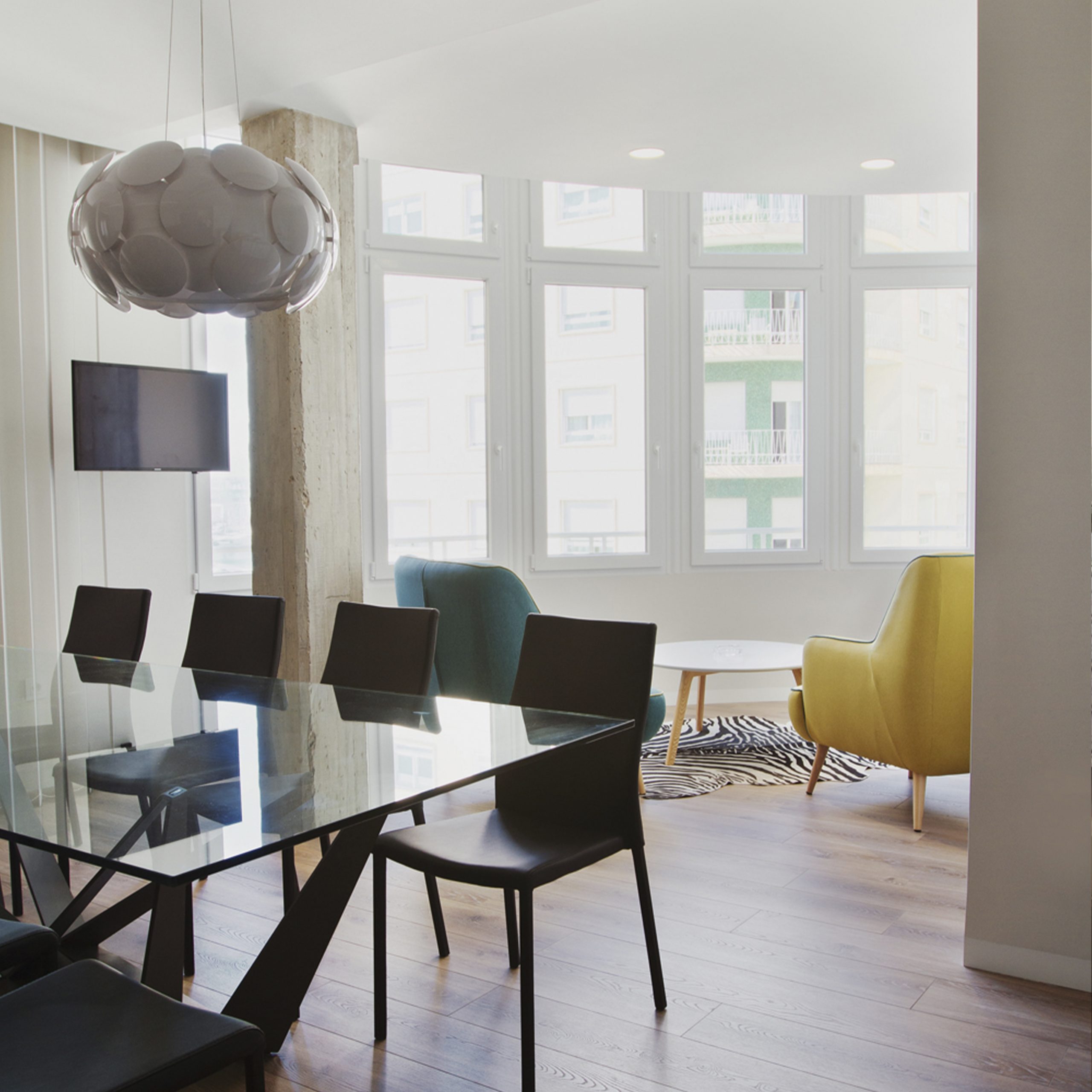 comedor y sala de estar diseñada